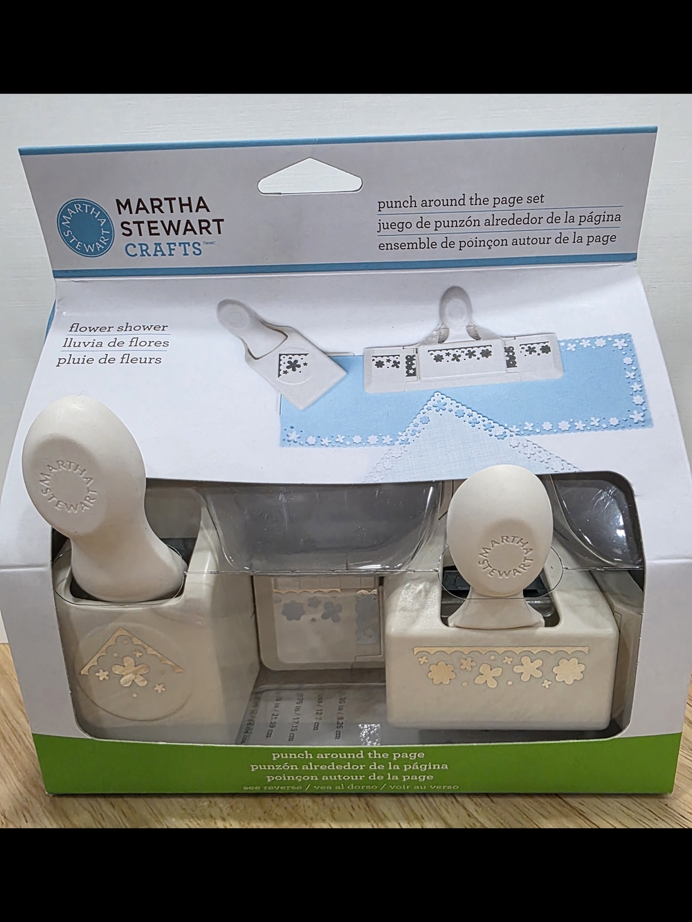 Martha Stewart Crafts Flower Border Paper Punch Set -NIB White